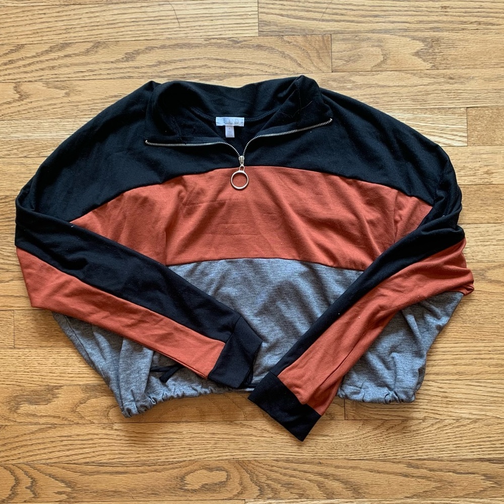 Quarter zip tri color cropped sweatshirt